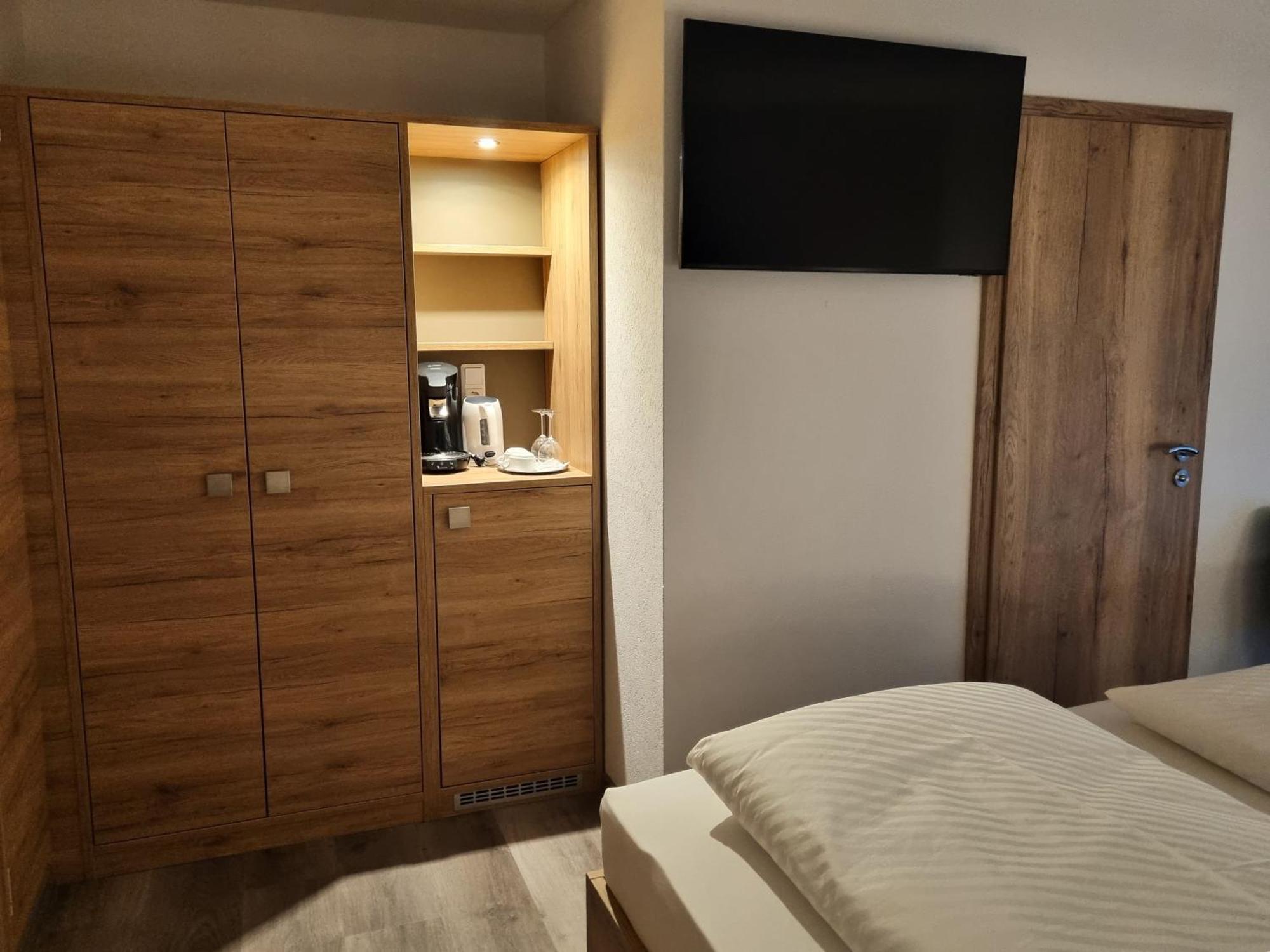 Hotel Julia Am Deich นอร์เดน ภายนอก รูปภาพ