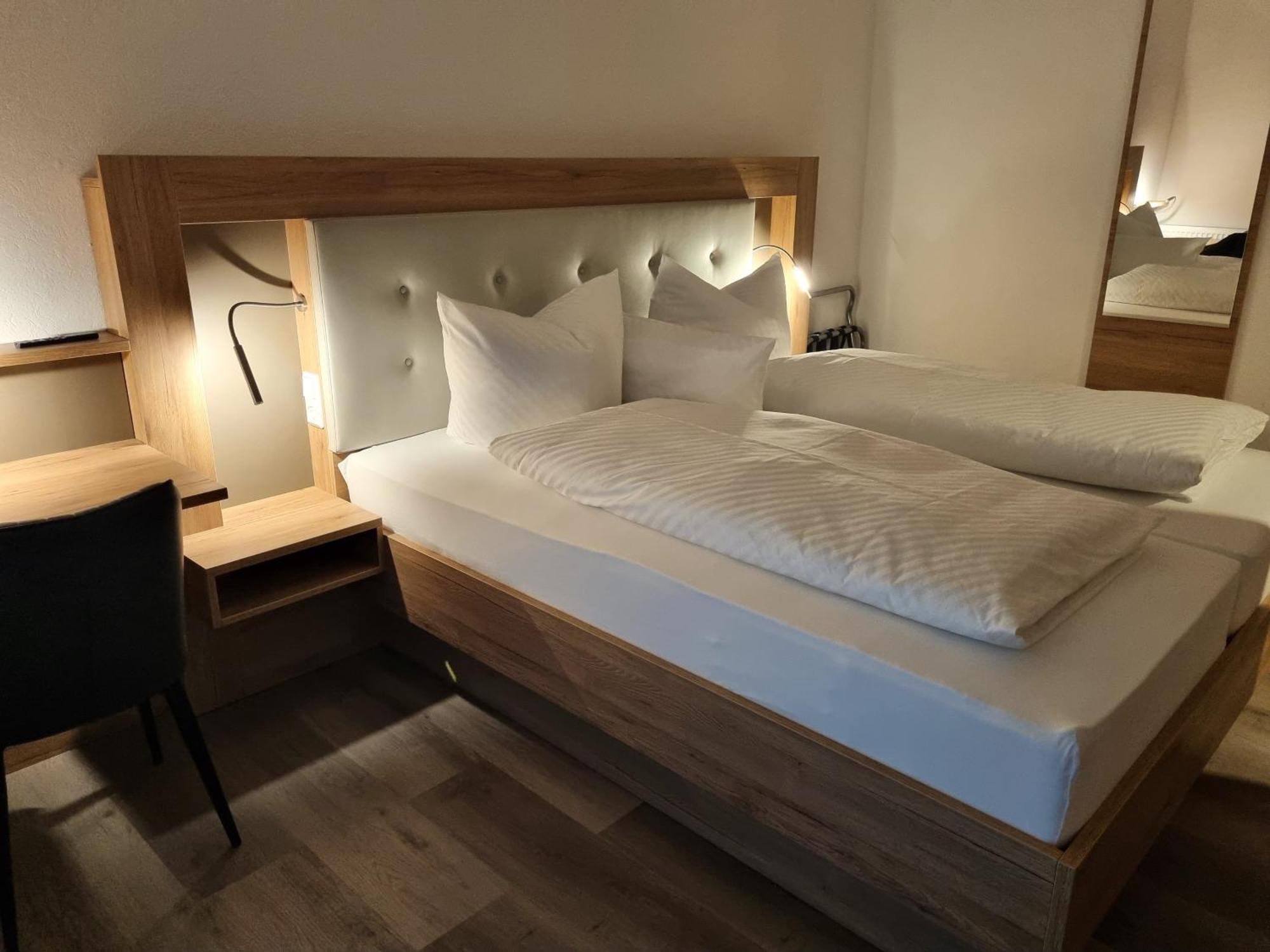 Hotel Julia Am Deich นอร์เดน ภายนอก รูปภาพ